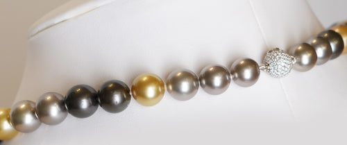 43.00 cts Multi Pearls Necklace