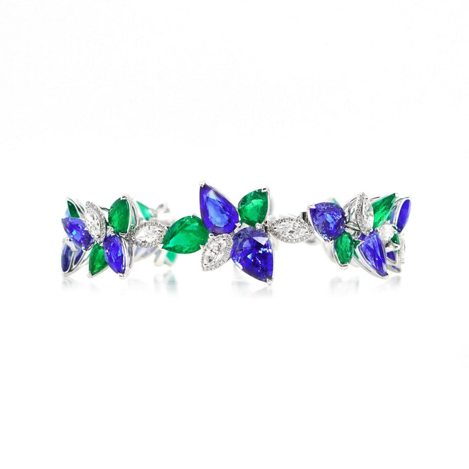 25.79  12.18 cts Pear Shape Emerald with Blue Sapphire Bracelet (ENQUIRE)