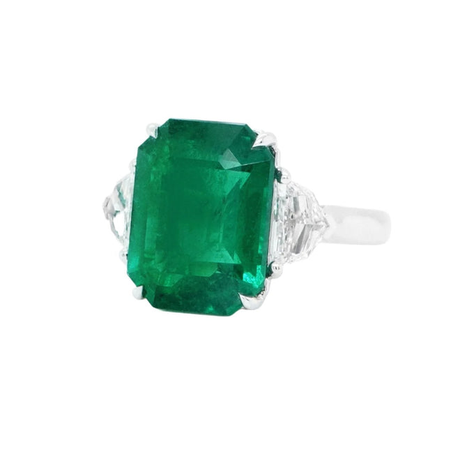 6.72 cts Octagon Emerald with Diamond Ring (ENQUIRE)