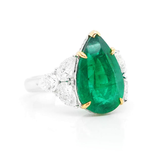 7.194 / 1.93 cts Pear Shape Emerald with Diamond Ring (ENQUIRE)