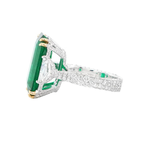 9.453 cts Octagon Emerald with Diamond Ring (ENQUIRE)