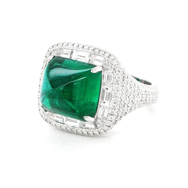 7.12 cts Emerald with Diamond Ring