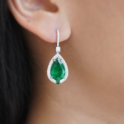 5.10 / 4.23 cts Emerald with Diamond Earrings