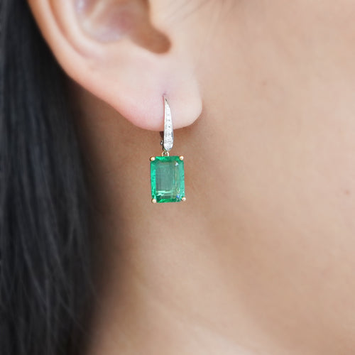 3.59 / 3.00 cts Minor Emerald Earrings