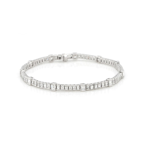 4.52 cts White Carre Diamond Bracelet