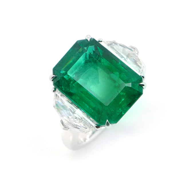 RE-24021-8.408 cts Octagon Emerald with Diamond Ring (ENQUIRE)