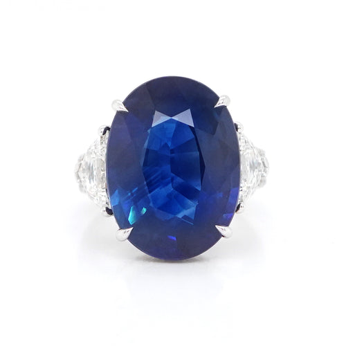 17.26 cts Blue Sapphire with Diamond Ring (ENQUIRE)