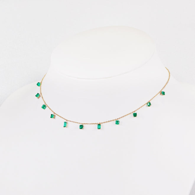  2.72 cts Minor Oil Colombian Emerald Necklace