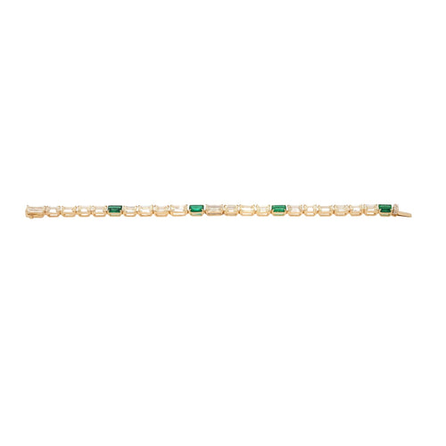 3.47 cts Emerald with Diamond Bracelet (ENQUIRE)