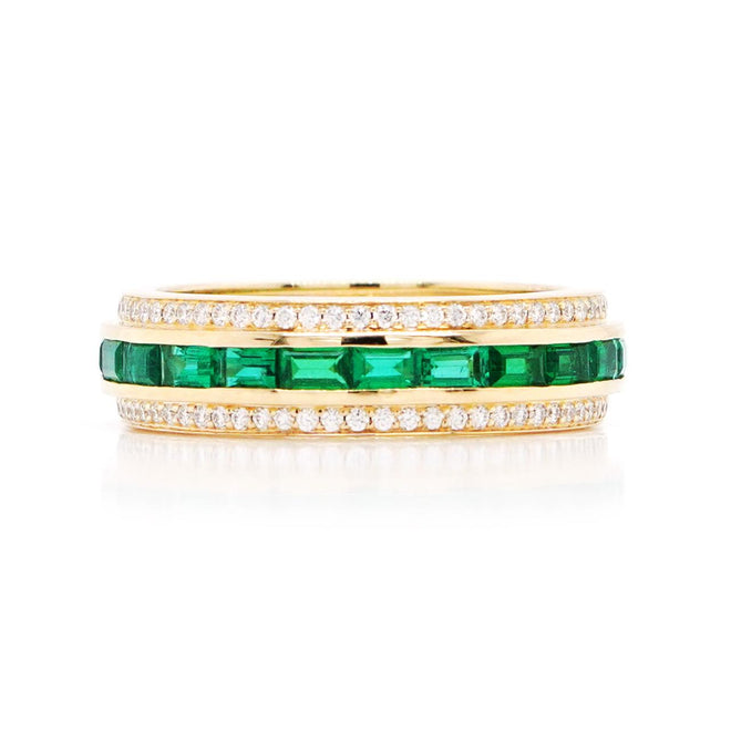 1.32 cts Minor Oil Colombian Emerald with White Diamond Pavé Eternity Ring