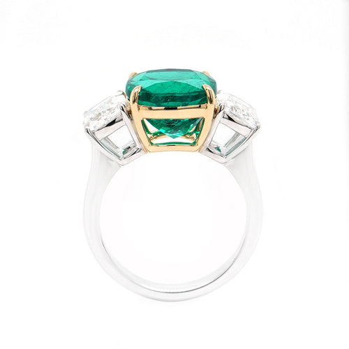 5.32 cts Minor Oil Colombian Emerald with Diamond Ring (ENQUIRE)